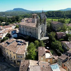 auberge-de-la-fontaine-rians.fr-provencehotel.com/